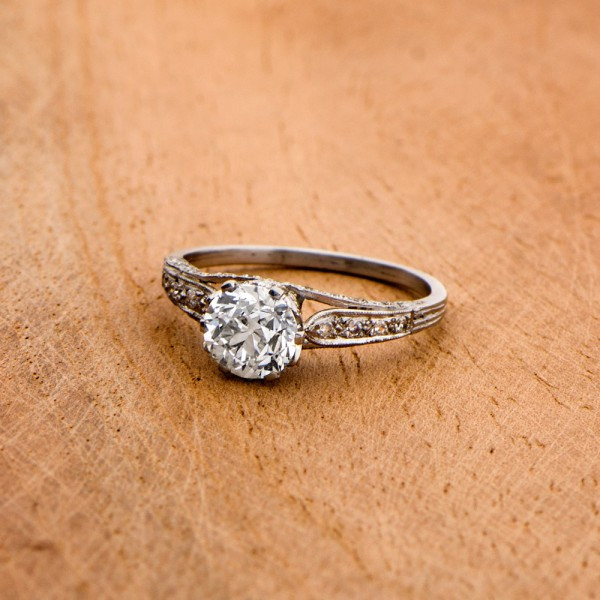 Vintage Diamond Rings
 10 Vintage Engagement Ring Styles You Will Love