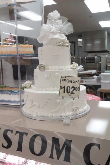 Walmart Wedding Decorations
 Wedding Cakes by Walmart Prices