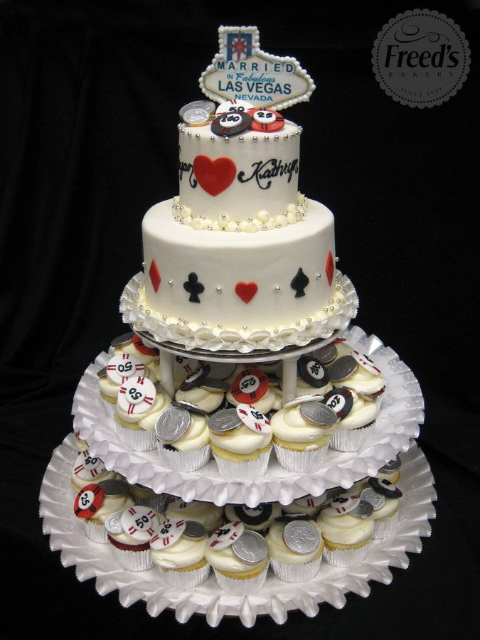 Wedding Cake Las Vegas
 8 best Vegas Themed Cakes images on Pinterest