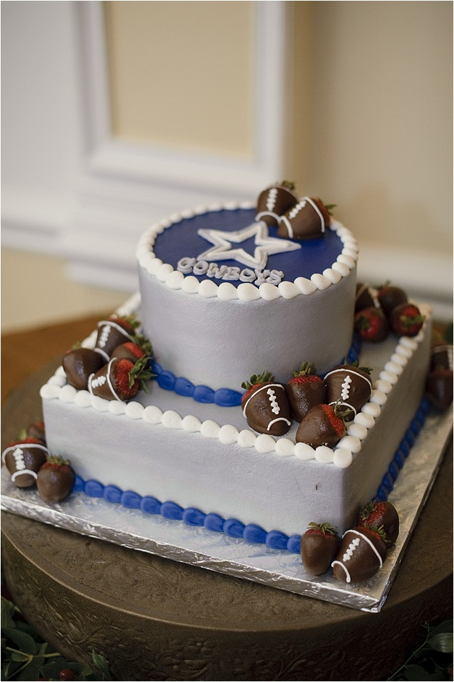 Wedding Cakes Dallas
 Dallas Cowboys Wedding Cake