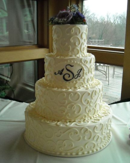 Wedding Cakes Dayton Ohio
 The Cakery Wedding Cake Dayton OH WeddingWire
