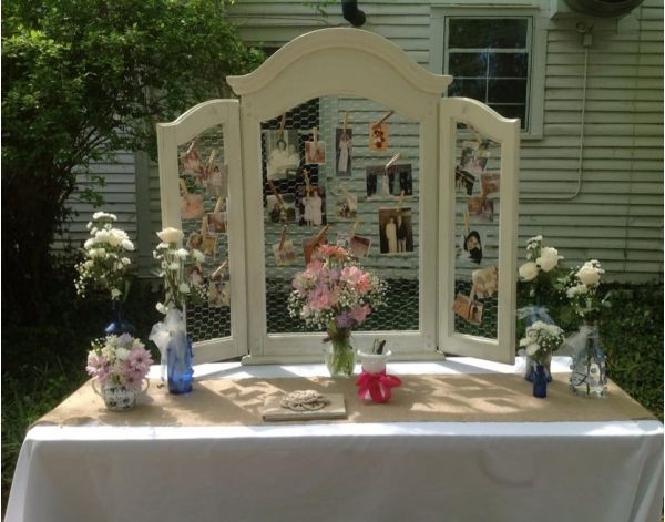 Wedding Decor Resale Website
 Rustic Wood and Chicken Wire Display Trifold $30 Could be
