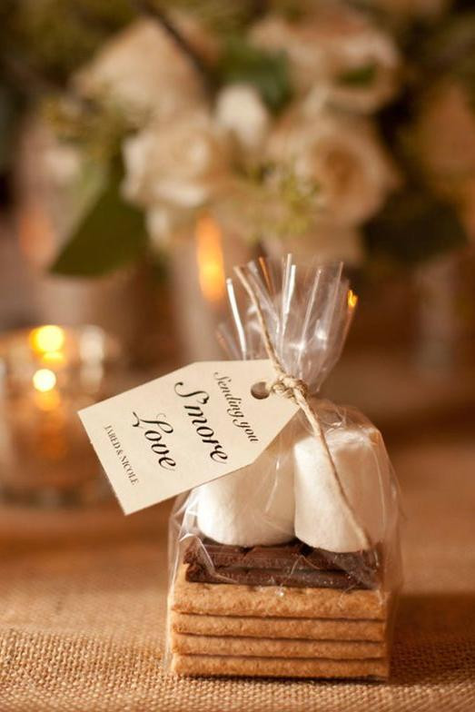 Wedding Favors Gift Ideas
 18 Edible Wedding Favors Your Guests Will Gobble Up