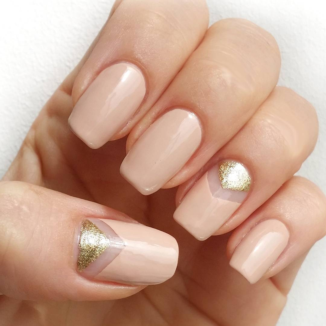 Wedding Finger Nails
 15 Wedding Nail Designs For the Bride To Be