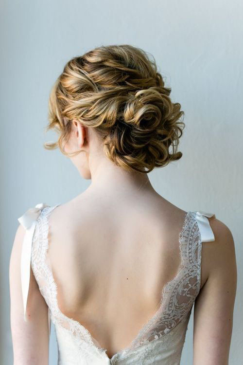 Wedding Hairstyles Bridesmaid
 10 Amazing Wedding Hairstyles for Curly Hair