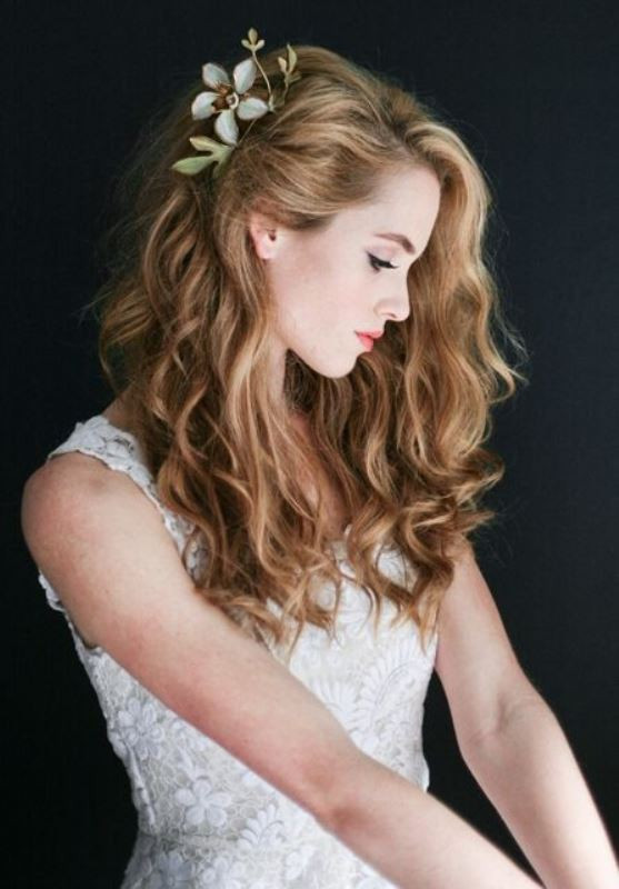 Wedding Hairstyles Curled
 45 Charming Bride’s Wedding Hairstyles For Naturally Curly