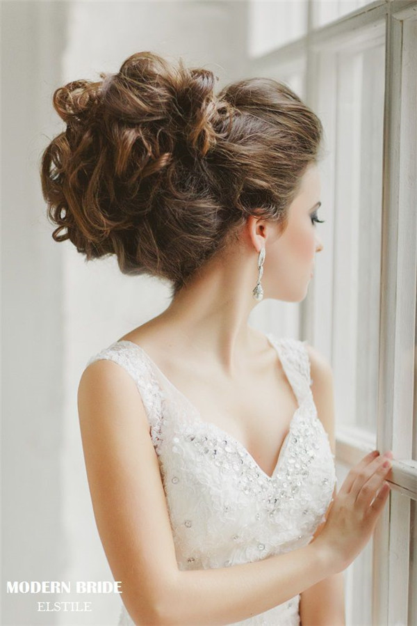 Wedding Hairstyles To The Side For Long Hair
 26 Chic Timeless Wedding Hairstyles from Elstile