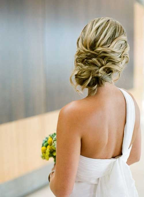 Wedding Hairstyles To The Side For Long Hair
 20 Beach Wedding Hairstyles for Long Hair