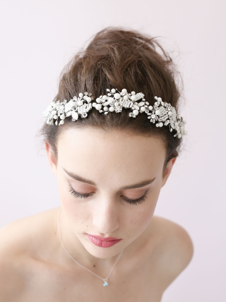 Wedding Hairstyles With Headpiece
 Wedding Hairstyles With Flowers and Tiara