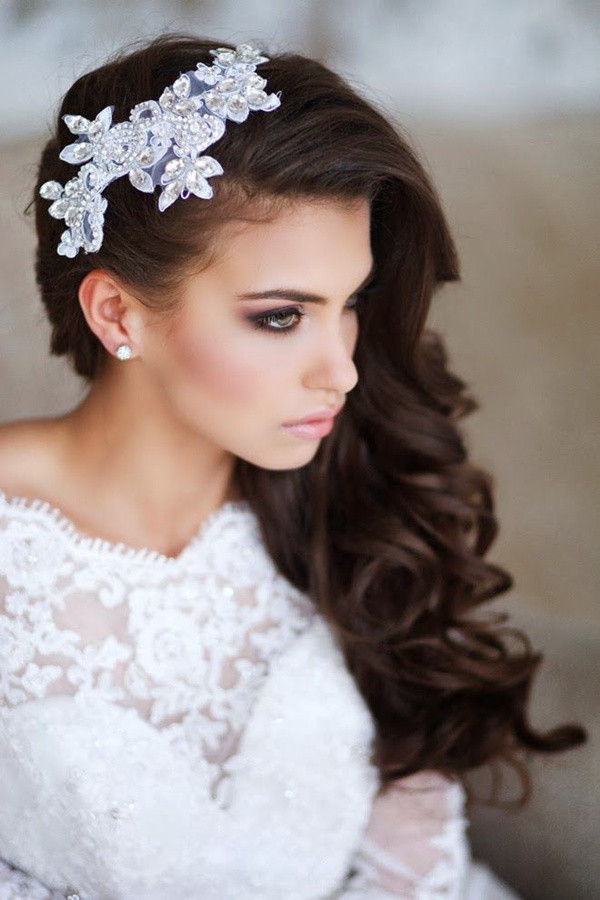 Wedding Hairstyles With Headpiece
 Wedding Accessories 20 Charming Bridal Headpieces To Match