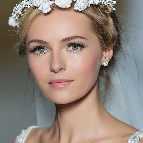 Wedding Make-up
 The Bridal Makeup Look For 2016 Soft and Simple Arabia
