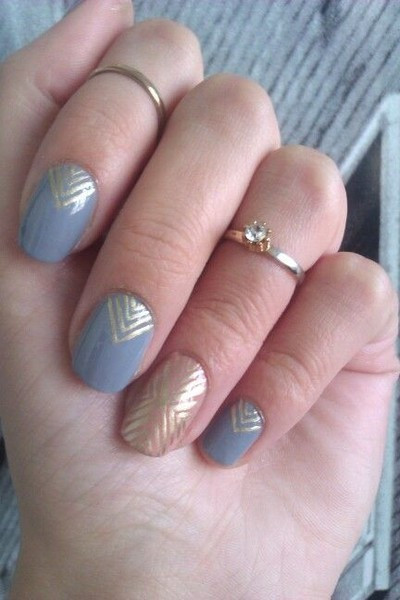 Wedding Nails Tab
 Muted Palette Art Deco Nails That Are Artsier Than You