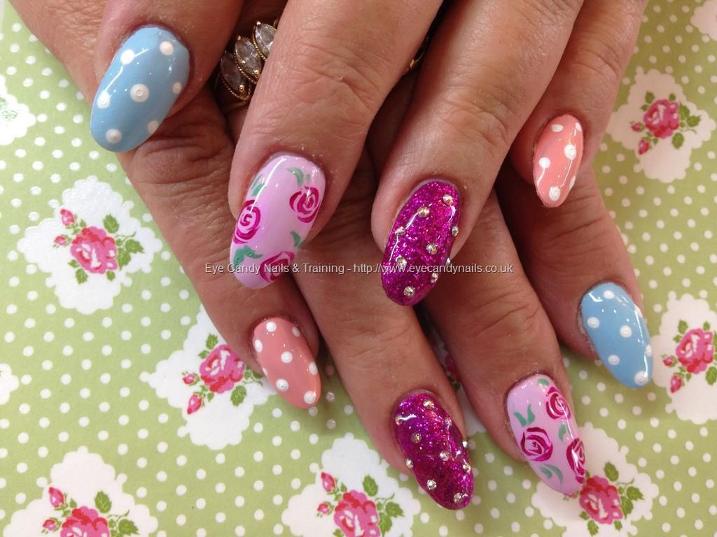 Wedding Nails Tab
 Found another great nail design re pin and share for