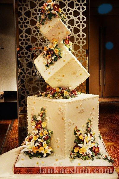 Wedding Structure Cakes Pictures
 Pin on Cakes with Flowers
