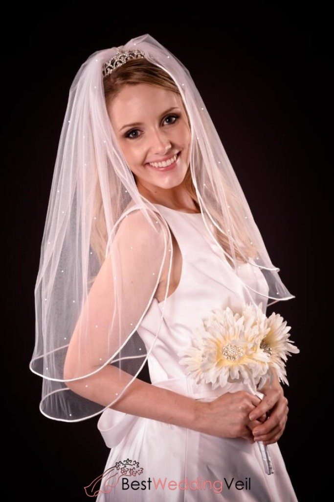 Wedding Veils Online
 Beaded Wedding Veils with Diamonds Satin Edge Pencil Bride