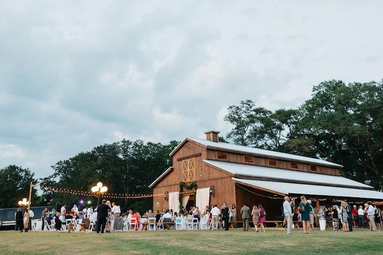 Wedding Venues In Mississippi
 Top Barn Wedding Venues
