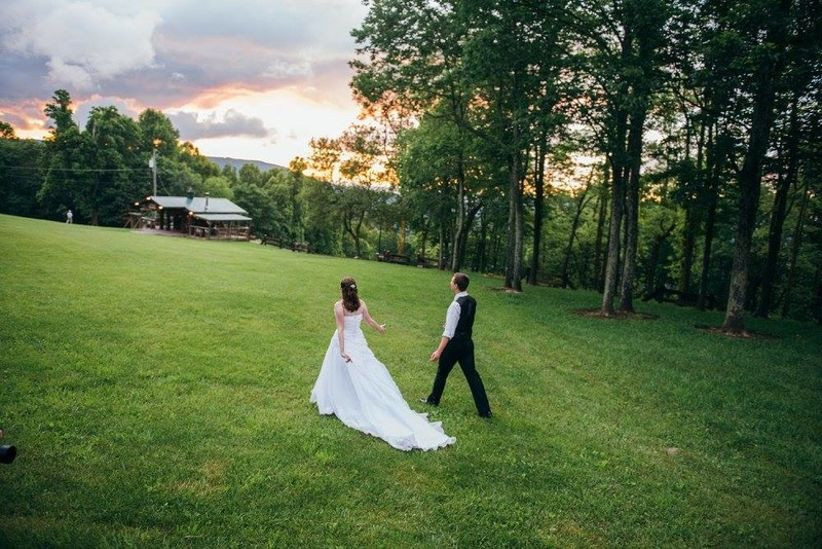 Wedding Venues In Roanoke Va
 8 Rustic Barn Wedding Venues Near Roanoke Virginia