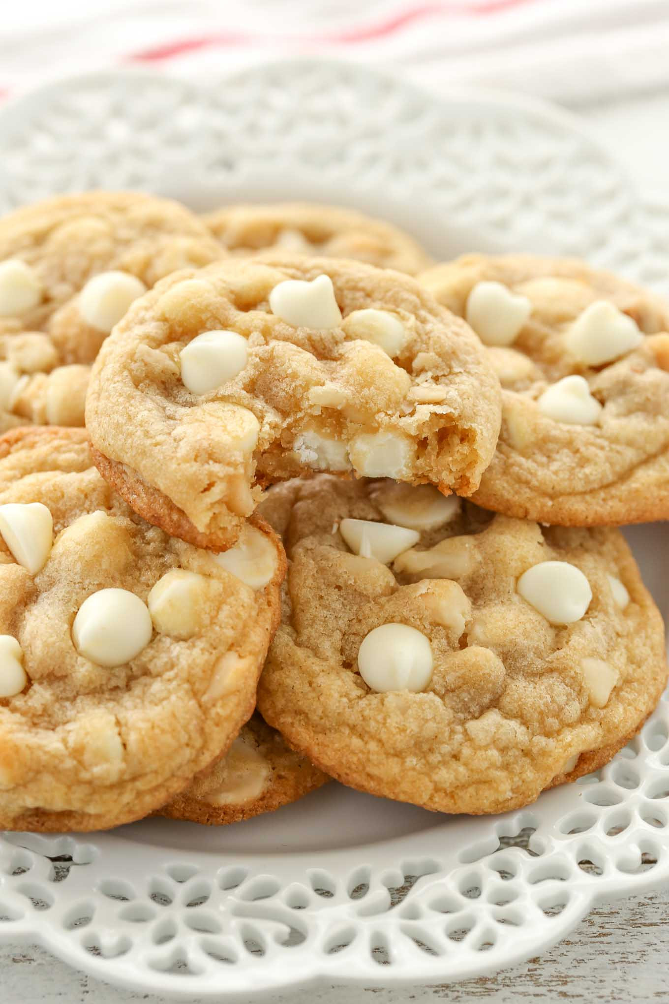 White Chocolate Macadamia Nuts Cookies Recipe
 Soft and Chewy White Chocolate Macadamia Nut Cookies