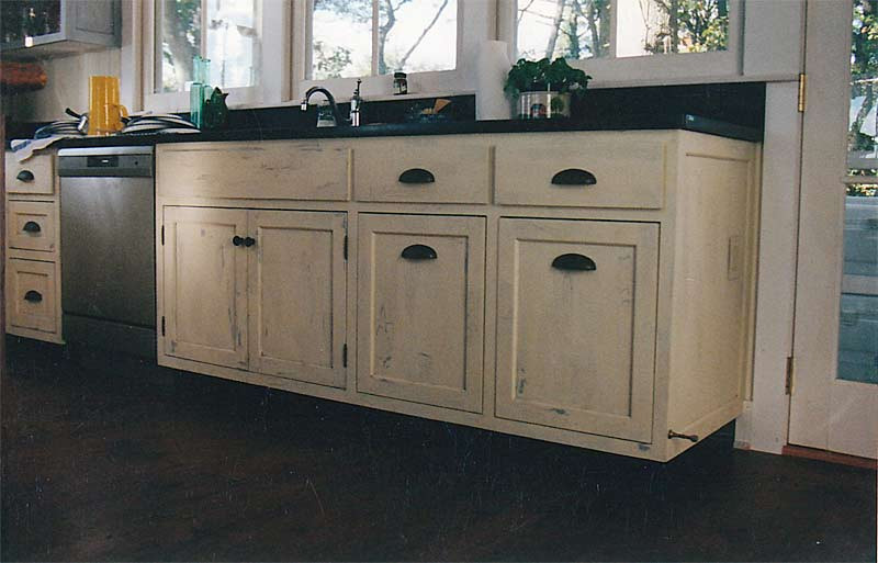 White Distressed Kitchen Cabinets
 Distressed White Kitchen Cabinets Home Furniture Design