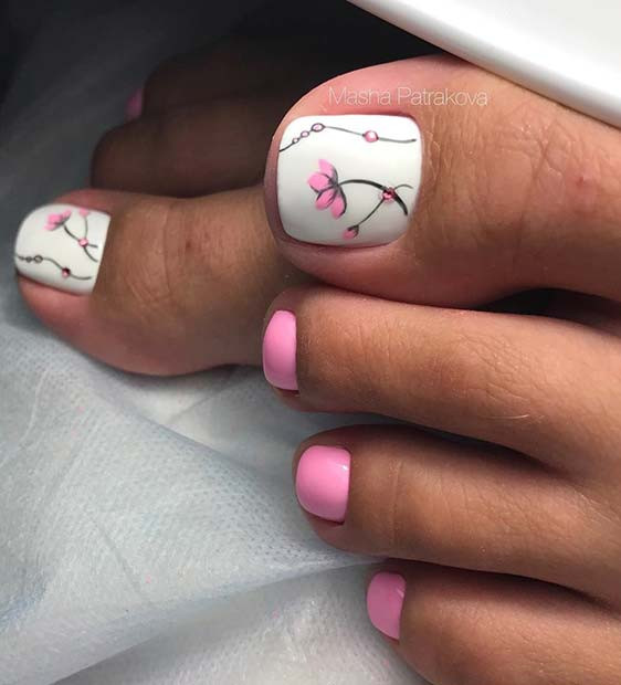 White Toe Nail Designs
 21 Elegant Toe Nail Designs for Spring and Summer