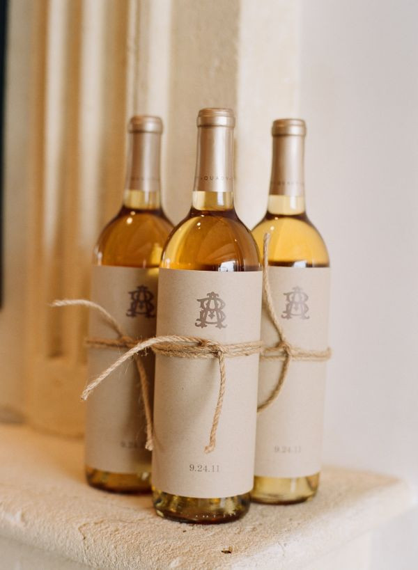 Wine Wedding Favors
 5 Wedding Favours Your Guests Will Want to Hold To No
