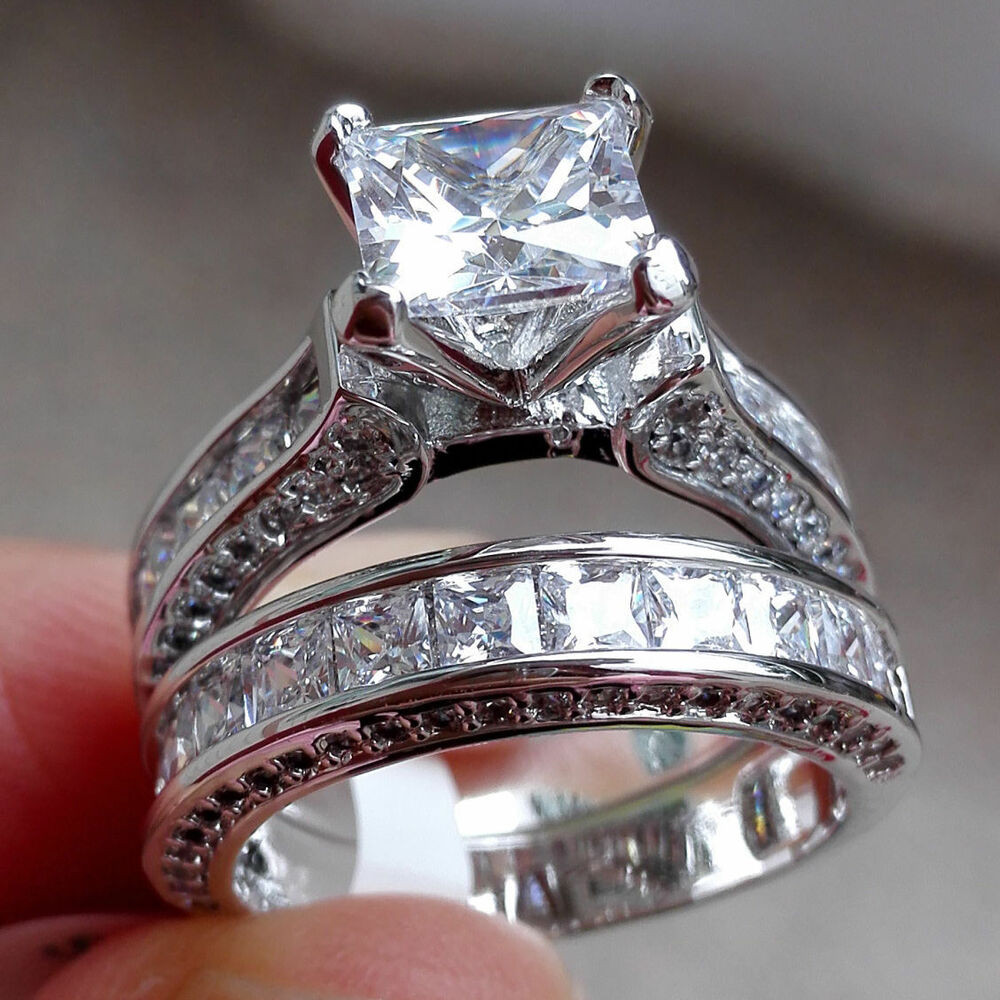 Woman Wedding Rings
 Elegant Women 925 Silver Princess Cut White Topaz Ring Set