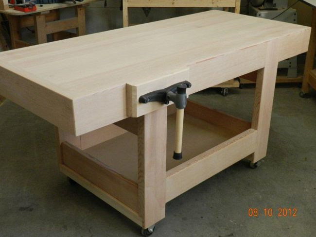 Wood Workbench DIY
 How to Build a DIY Workbench