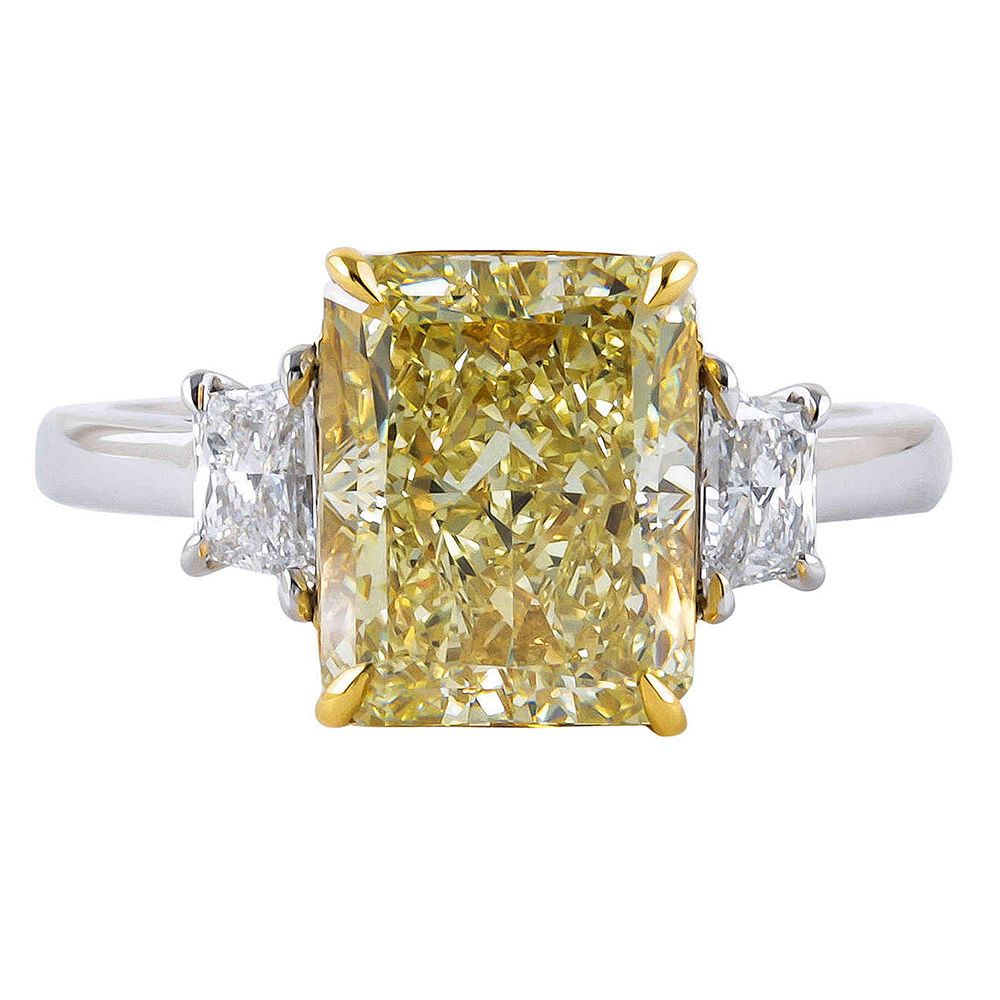 Yellow Diamond Engagement Ring
 8 00 Carat GIA Fancy Yellow VS2 Radiant Cut Diamond 3
