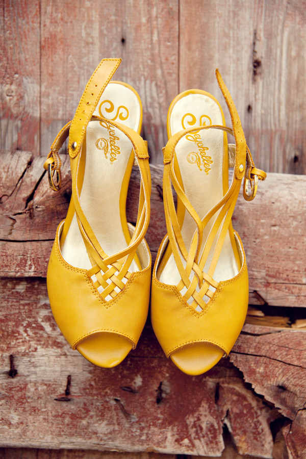Yellow Dress Shoes Wedding
 I Heart Wedding Dress Yellow Wedding Shoes