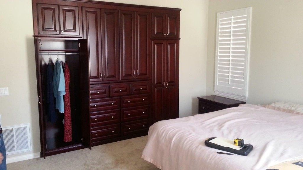 Bedroom Storage Cabinets
 Built in bedroom cabinets
