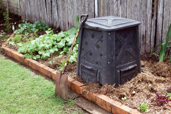 Best Backyard Composter
 Choose the Best post Bin