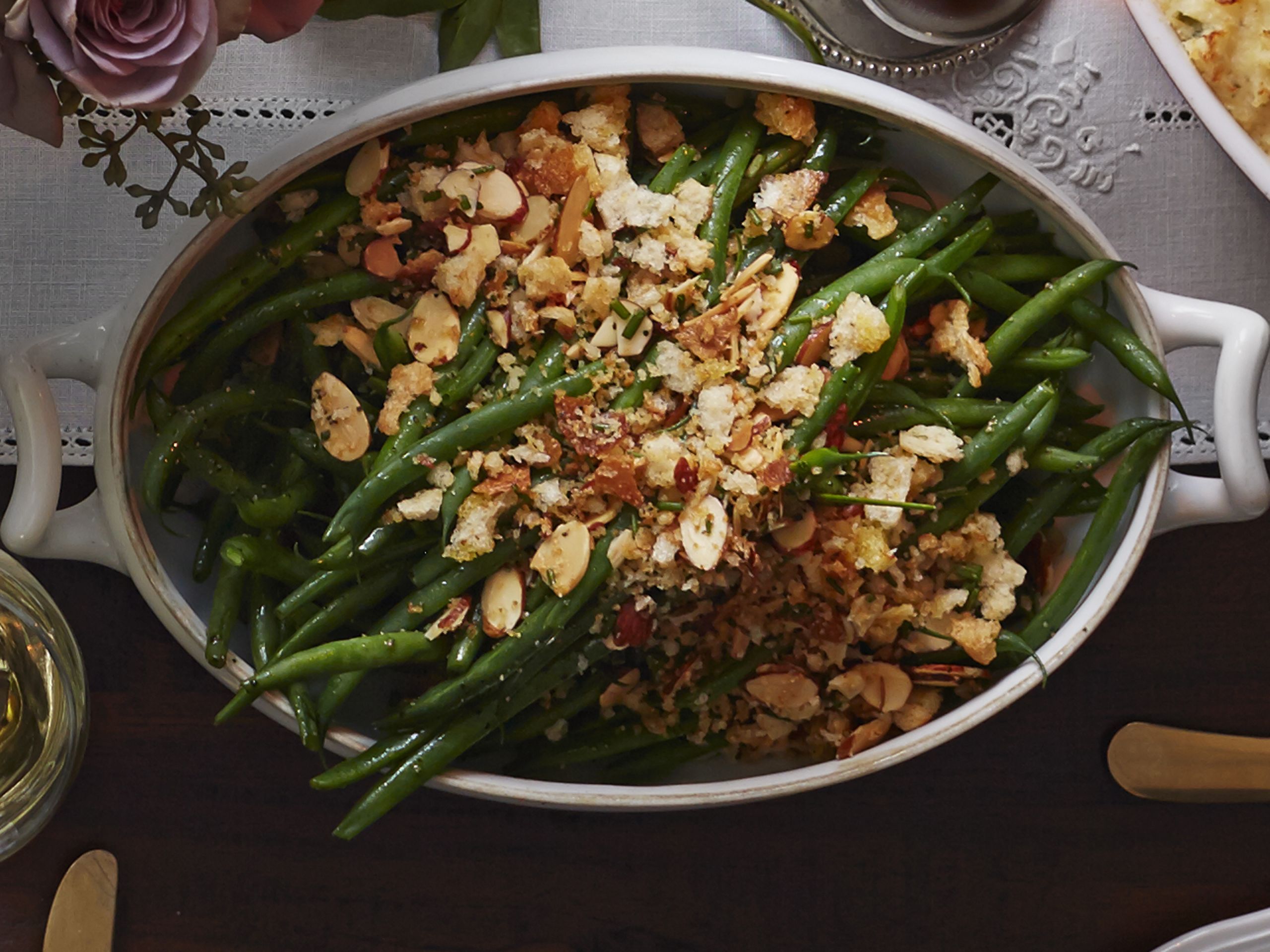 Best Green Bean Recipe For Thanksgiving
 French Green Beans with Garlicky Almond Breadcrumbs Recipe