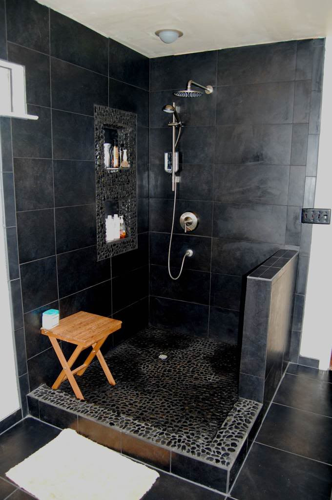 Black Bathroom Tile Ideas
 20 Modern Bathrooms With Black Shower Tile