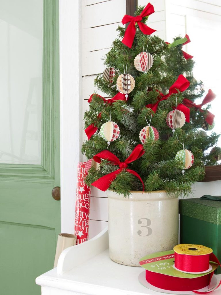 Cheap Christmas Decoration Ideas
 26 Inexpensive Christmas Tree Decoration Ideas Christmas