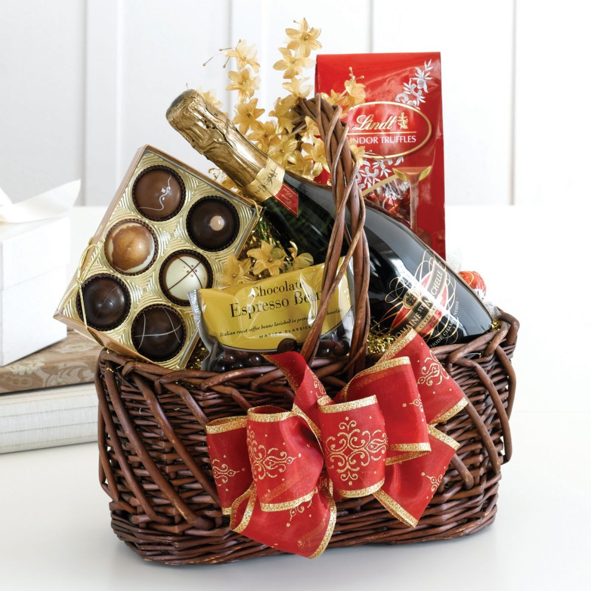 Christmas Gift Packages
 Collectibles And Gifts Chocolate Gift Basket Ideas