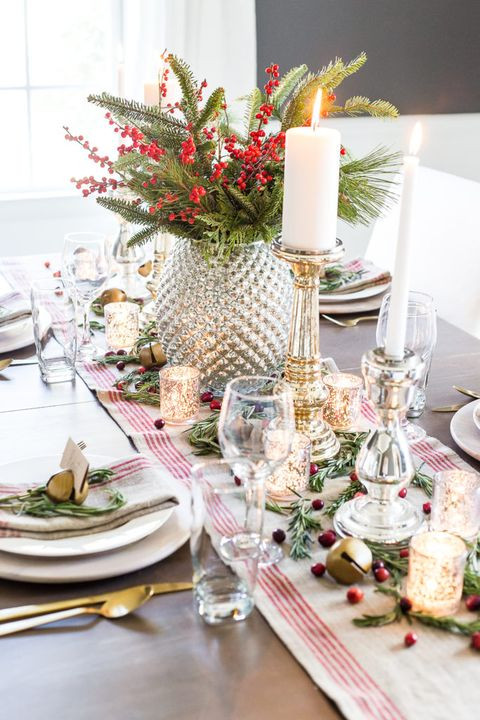 Christmas Table Centerpiece Ideas
 50 Best Christmas Table Settings Decorations and