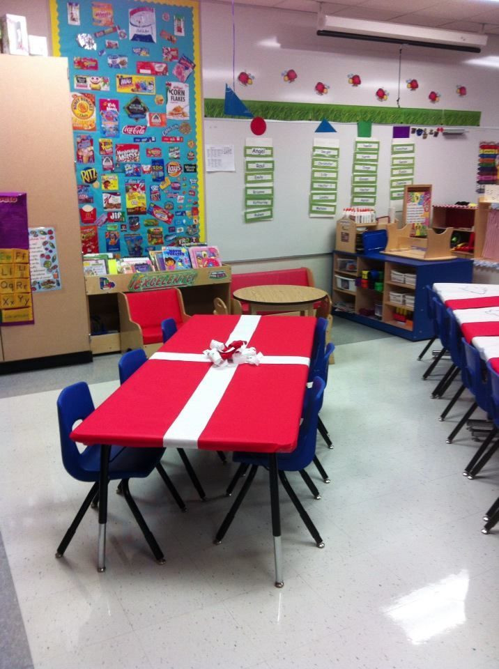 Classroom Christmas Party Ideas
 50 Hacks for Your Holiday Class Party