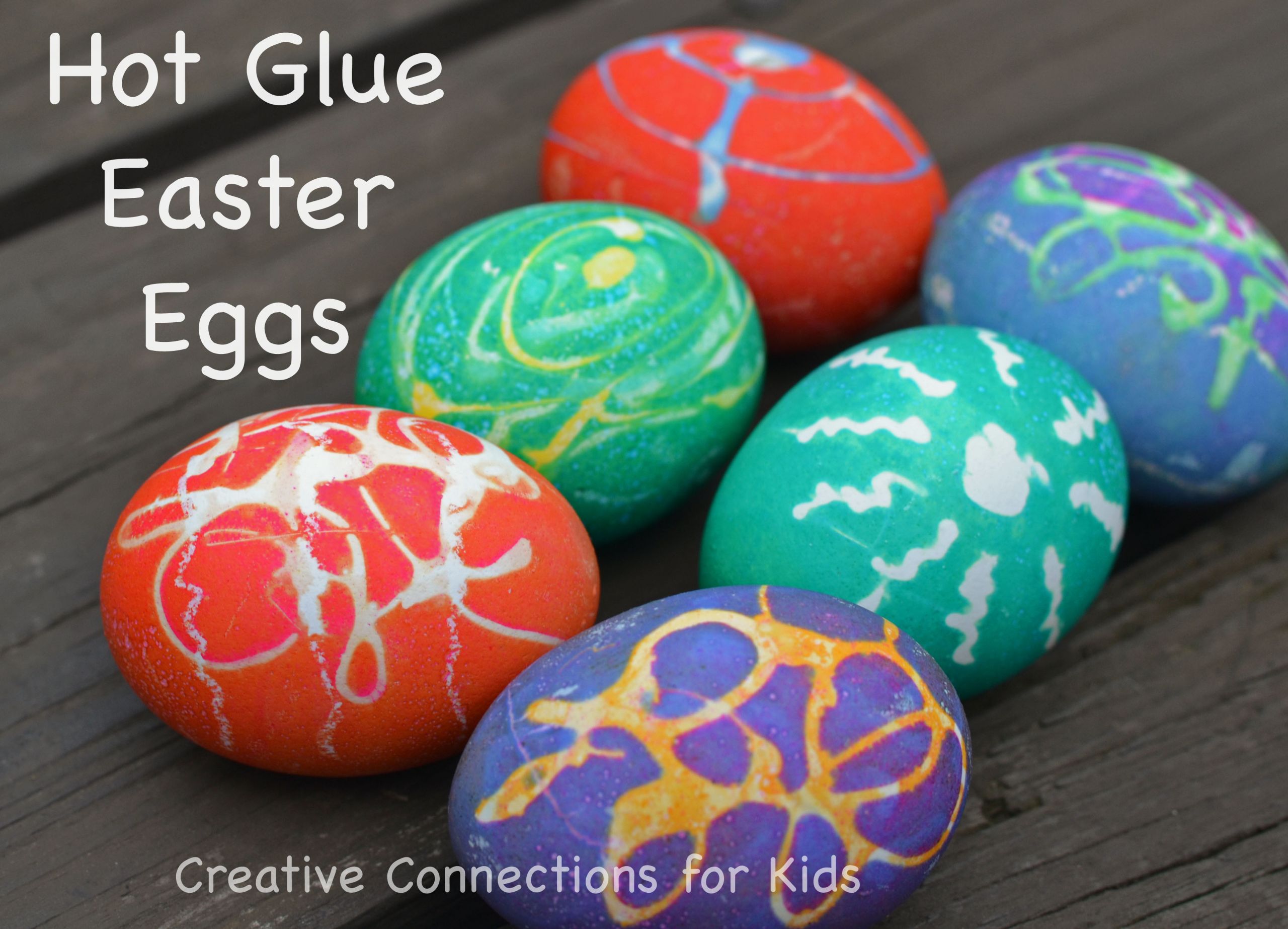 Color Easter Eggs Ideas
 Hot Glue Color = Beautiful Easter Eggs DO IT YOURSELF