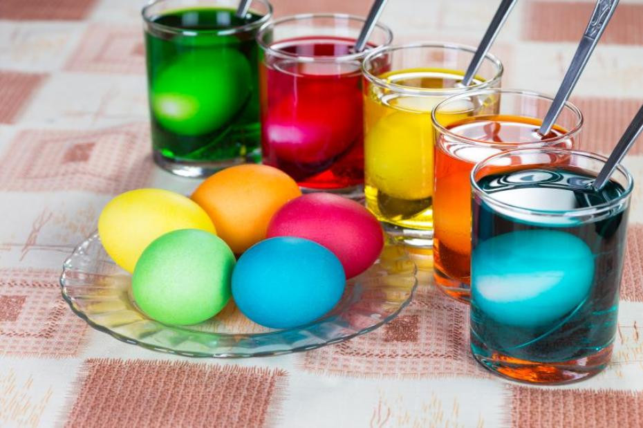 Coloring Easter Eggs With Food Coloring
 5 Theories About Why We Dye Eggs for Easter