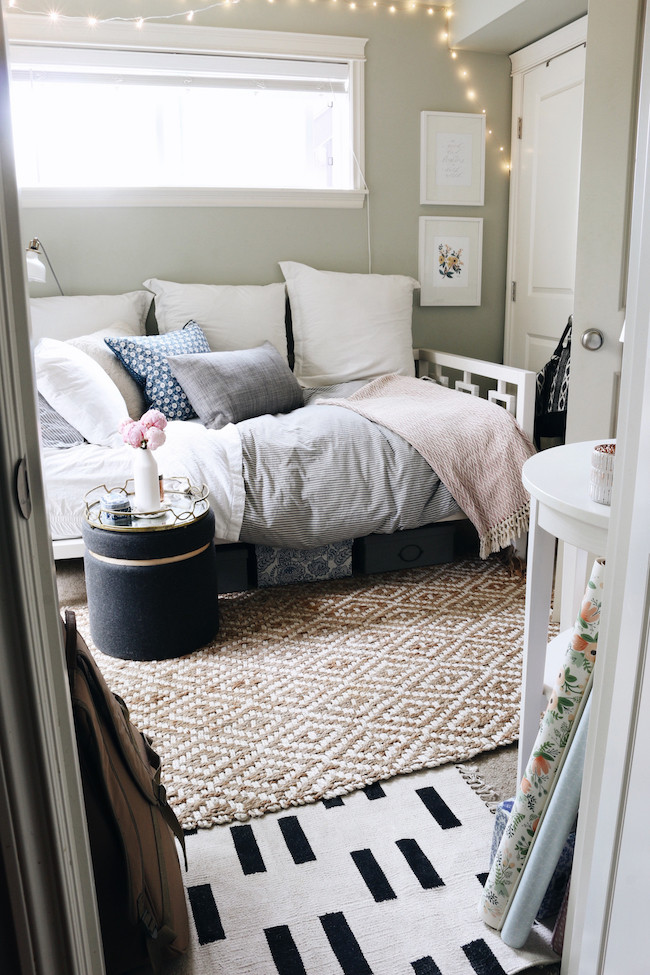 Daybed In Living Room Ideas
 Tiny Bedroom Tour Courtney s Room The Inspired Room