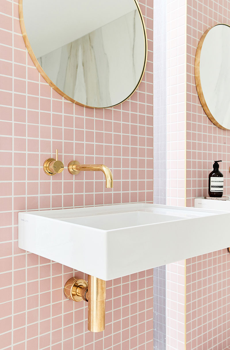 Downplay A Pink Tile Bathroom
 15 Amazing Pink Tiled Bathrooms Apartment Number 4