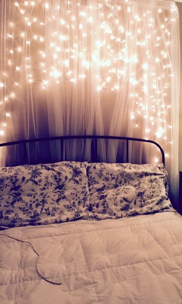 Fairy Light Bedroom
 Bedroom DIY How to Make a Boho Fairy Light Wall