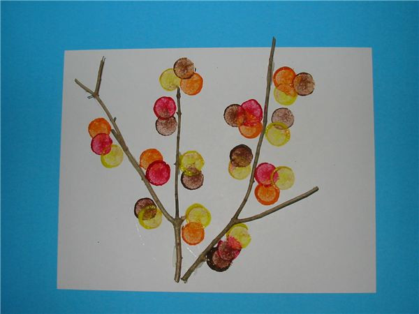 Fall Crafts For Elementary Students
 3 Simple Fall Art Projects Teach Students about Autumn