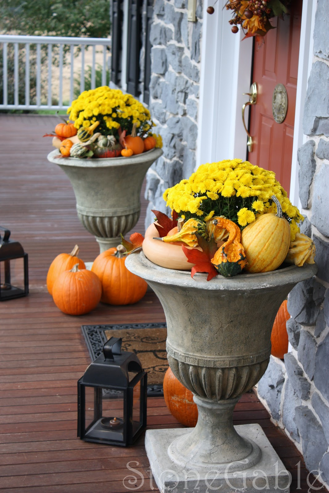 Fall Decorating Ideas For Outside
 Outdoor Fall Decor StoneGable