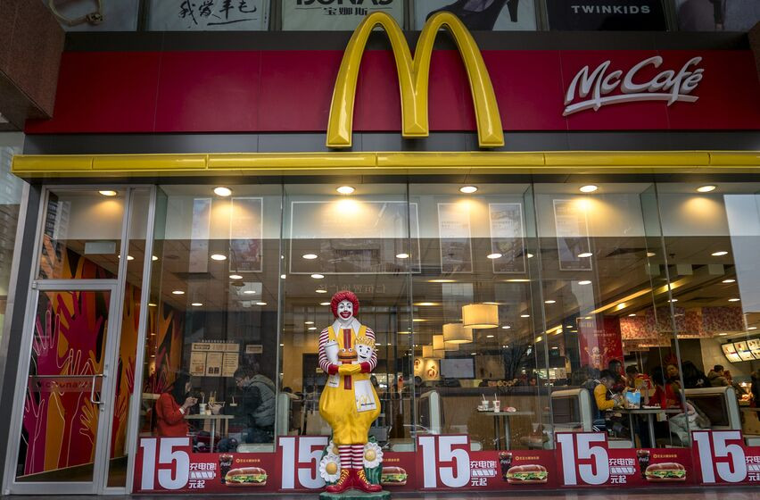 Fast Food Restaurants Open On Thanksgiving
 Is McDonald s open on Thanksgiving 2016