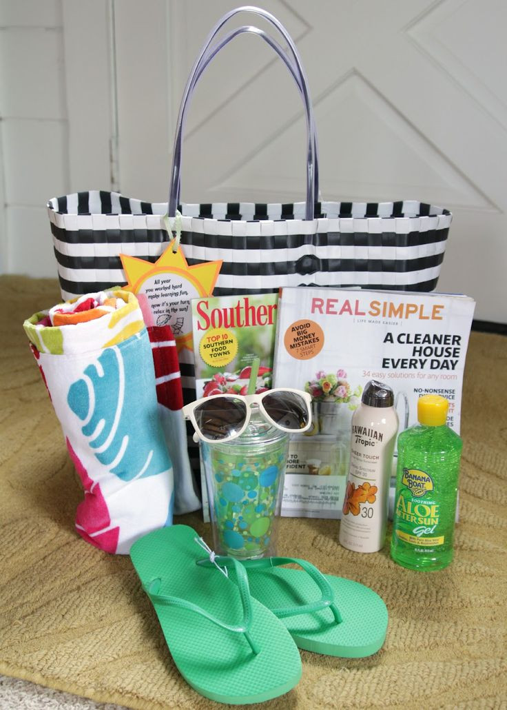 Fun Summer Gifts
 Fun in the sun Summer Relaxation kit with free printable