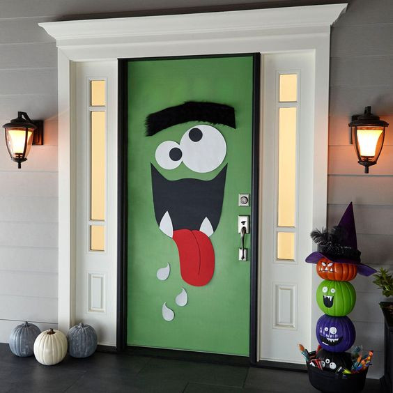 Halloween Door Decoration Ideas
 25 Halloween Front Door Décorations That You’ll Love