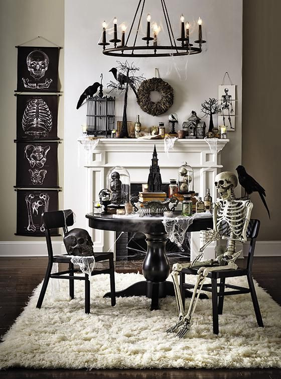 Halloween Table Ware
 Indoor & Outdoor Halloween Skeleton Decorations Ideas