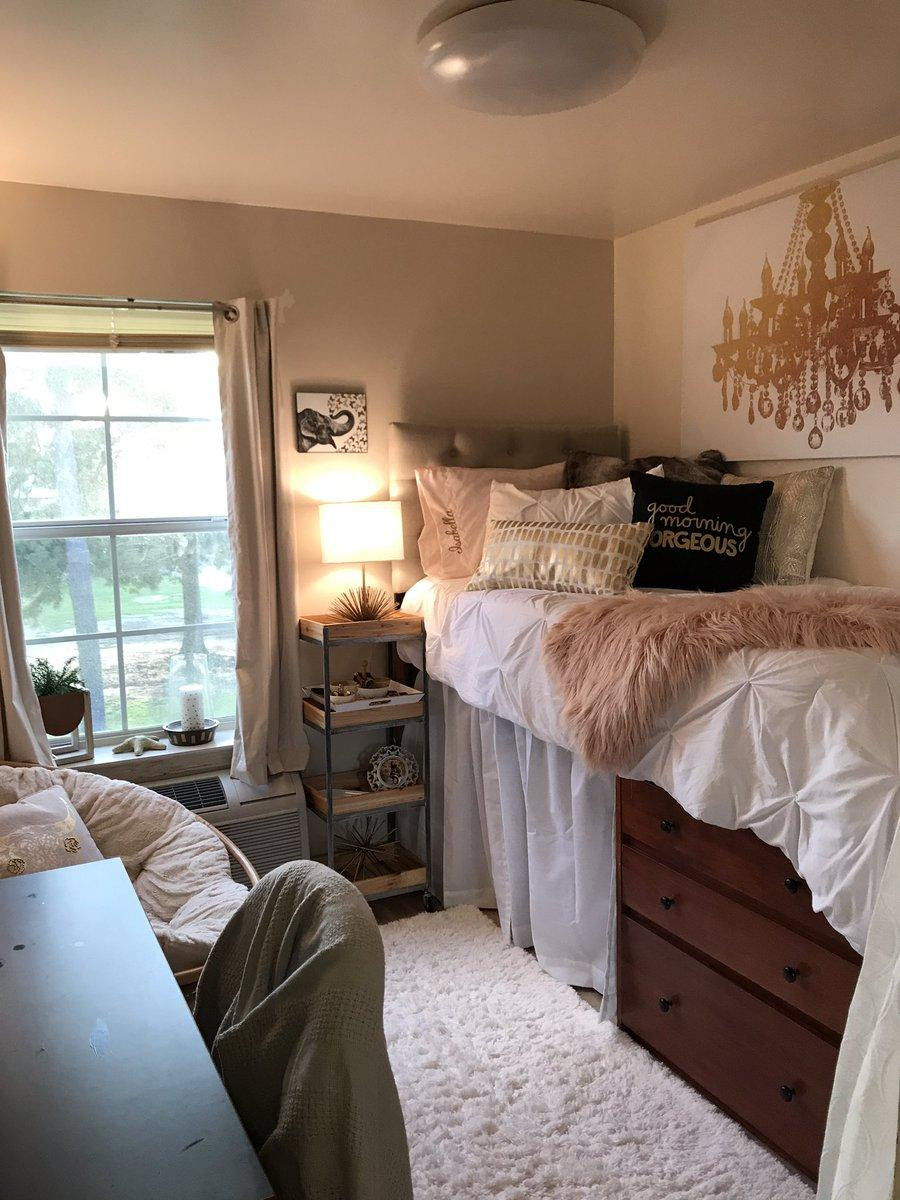 Ideas For Small Bedroom
 Extravagant dorm rooms that will make you think twice
