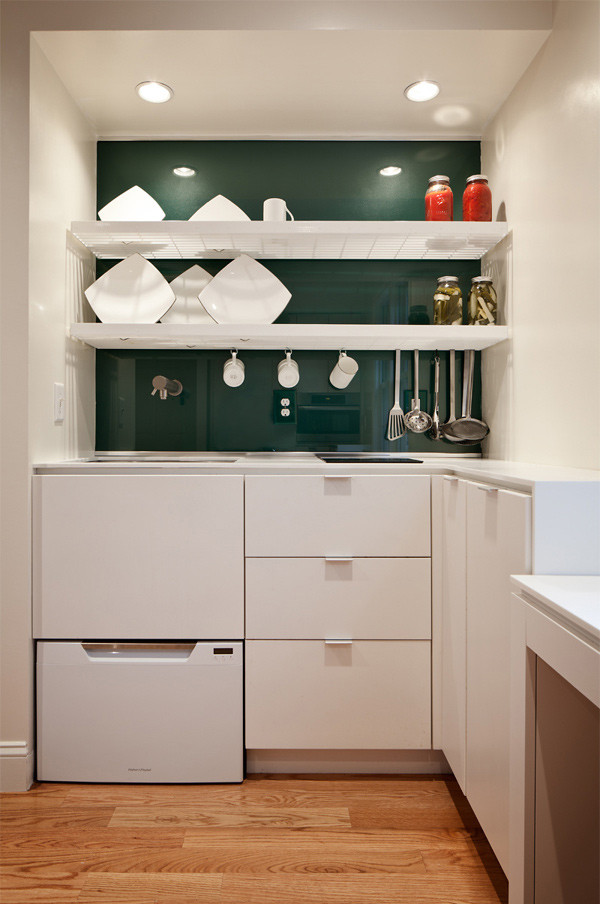 Kitchen Cabinets Design Ideas
 A Collection of 18 White Kitchen Cabinet Designs